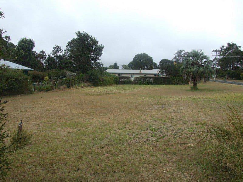 38 Charles Street, CROWS NEST QLD 4355, Crows Nest - Image 1