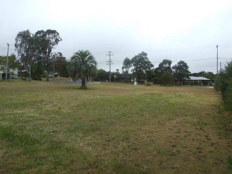 38 Charles Street, CROWS NEST QLD 4355, Crows Nest - Thumbnail 2