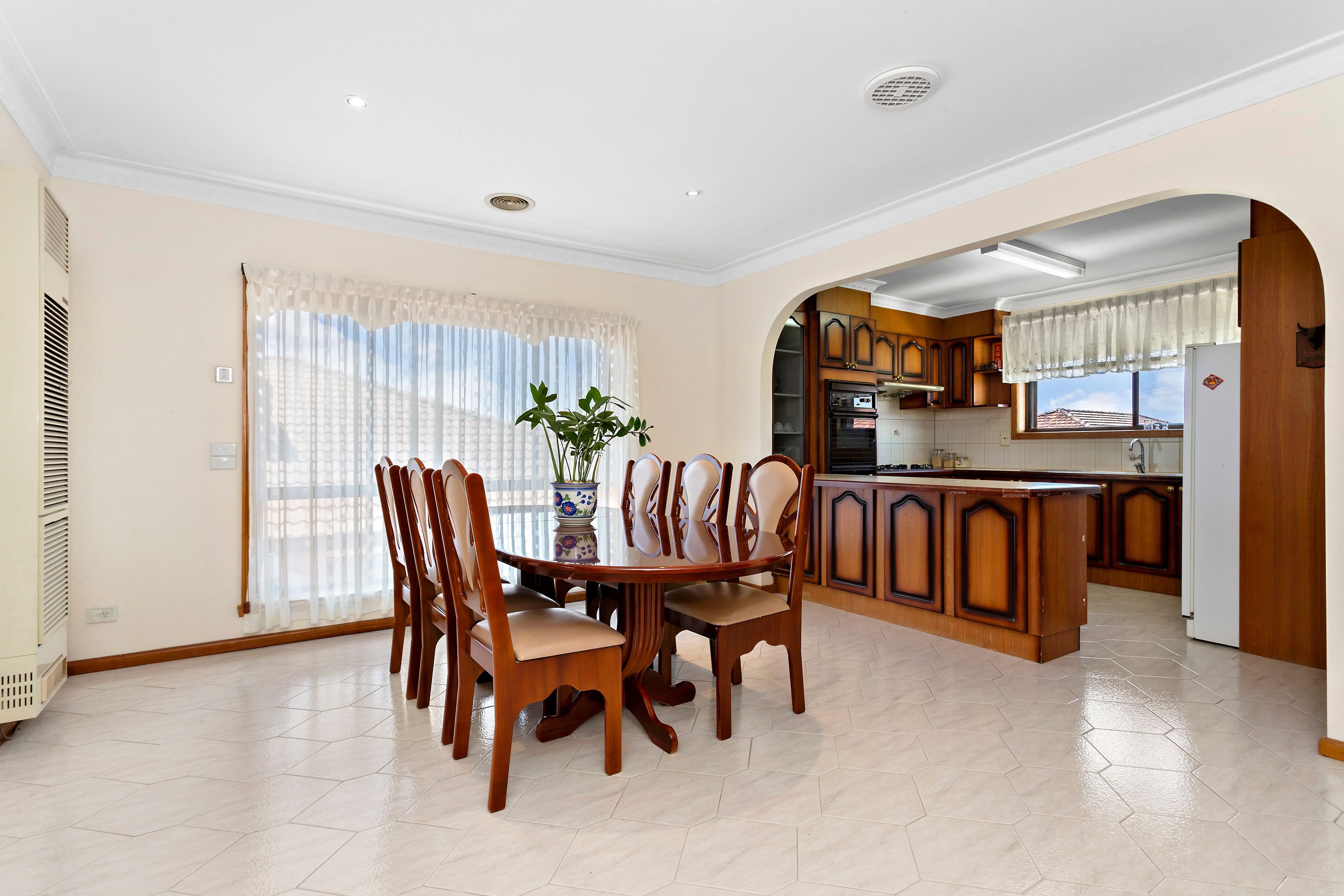 19 Padstum Avenue, Lalor VIC 3075, Lalor - Thumbnail 4