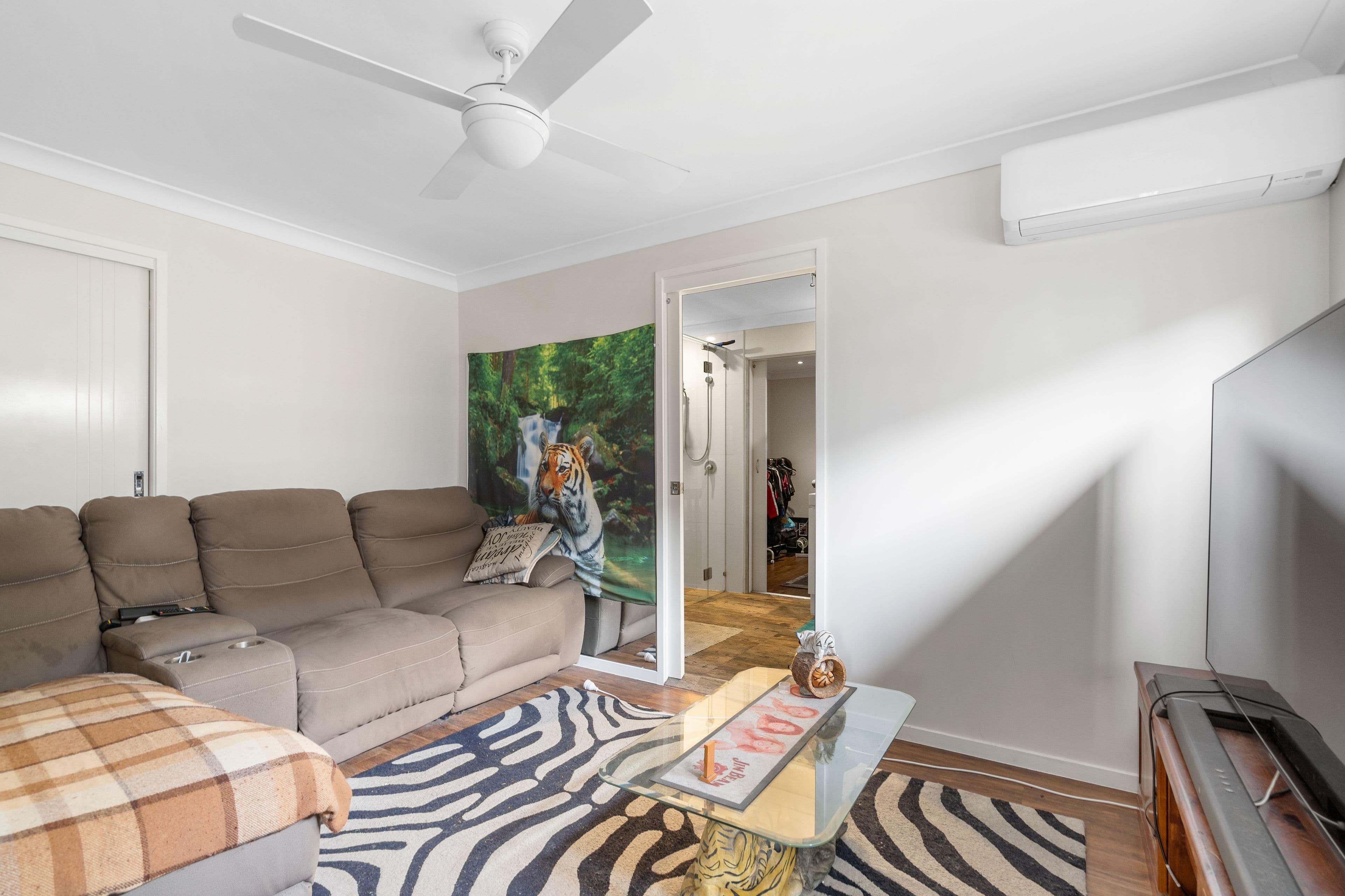31 Alfred Street, Woody Point QLD 4019, Woody Point - Thumbnail 3