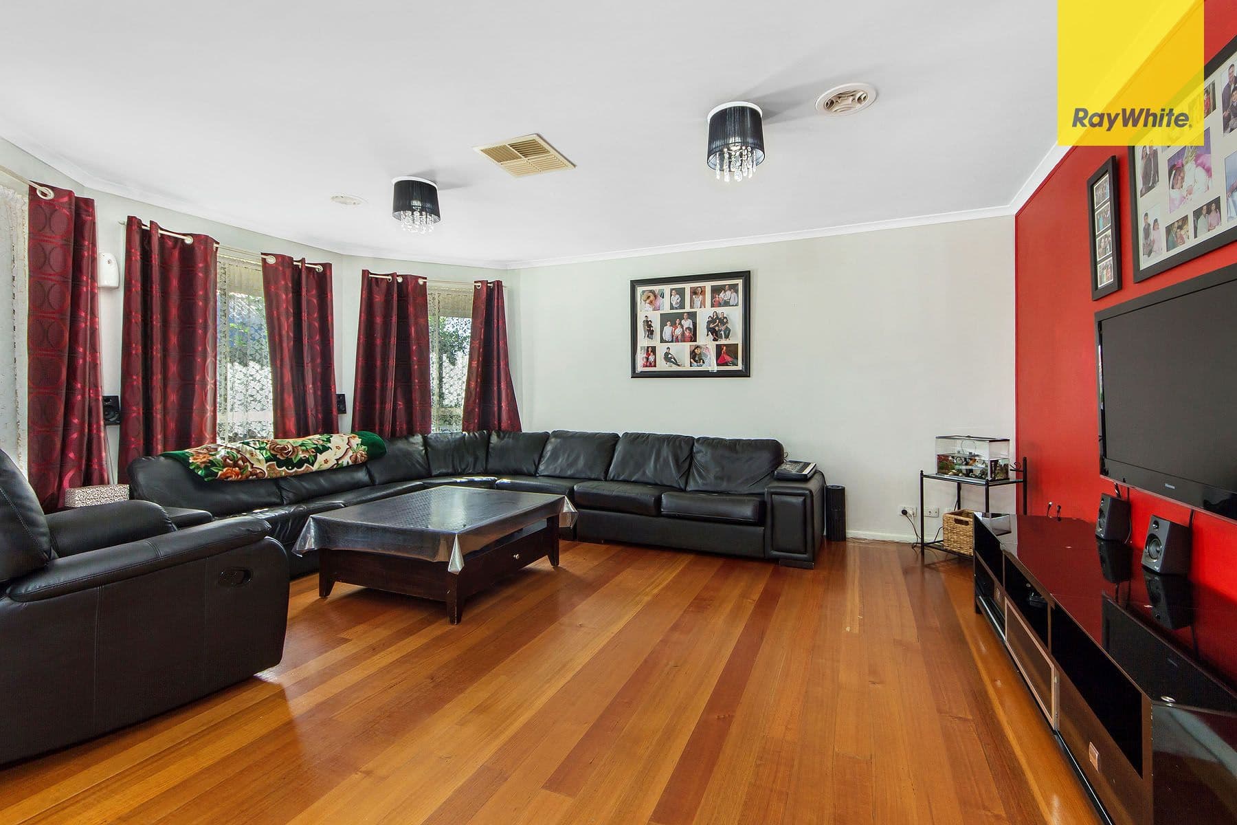 101 Moonstone Circuit, St Albans VIC 3021, St Albans - Thumbnail 4