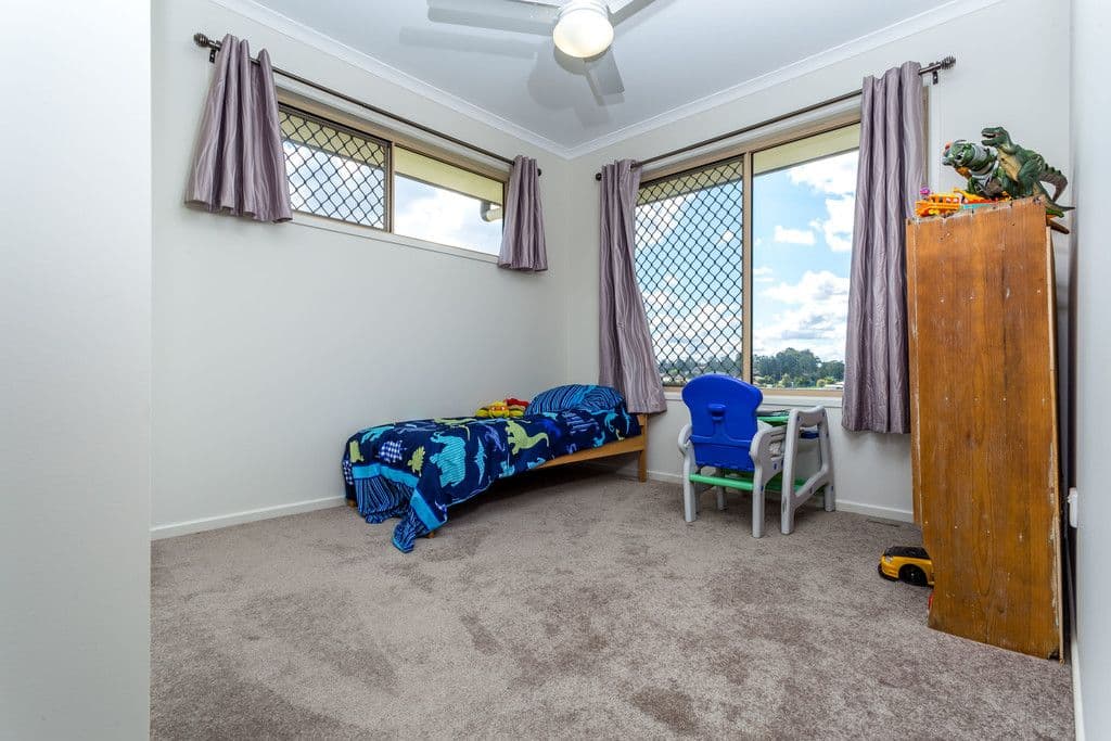 39 Willow Grove Road, Southside QLD 4570, Southside - Thumbnail 6