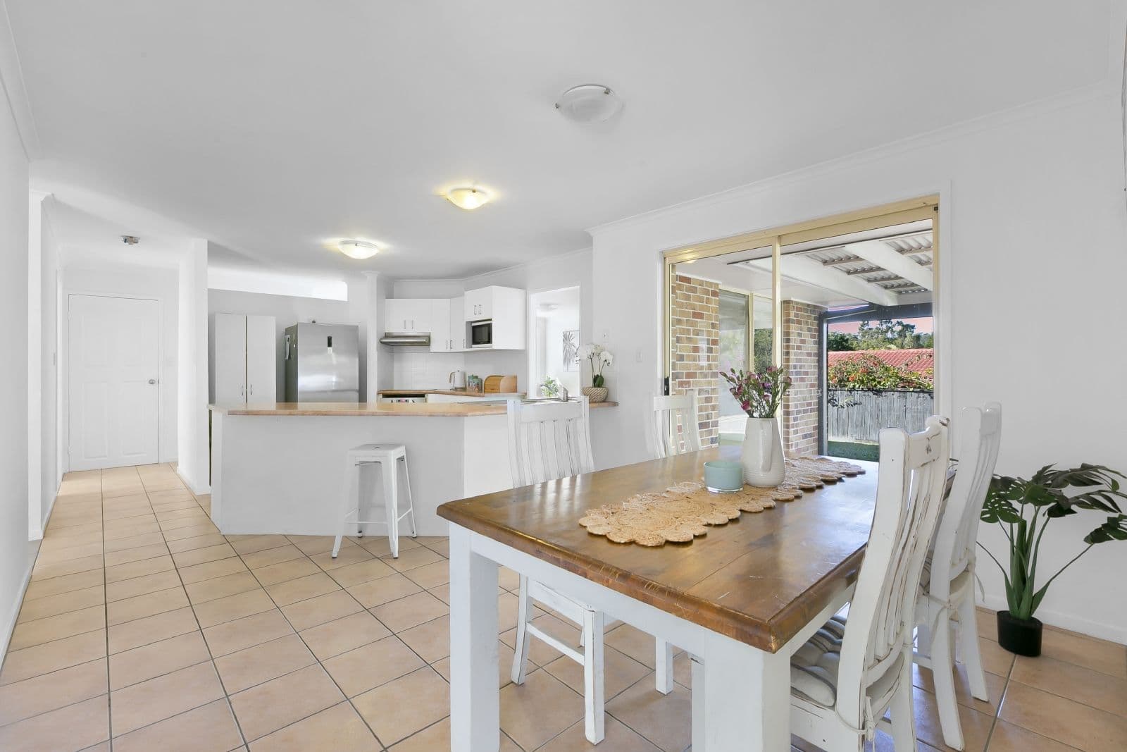 24 Bendigo Crescent, Tallai QLD 4213, Tallai - Thumbnail 8