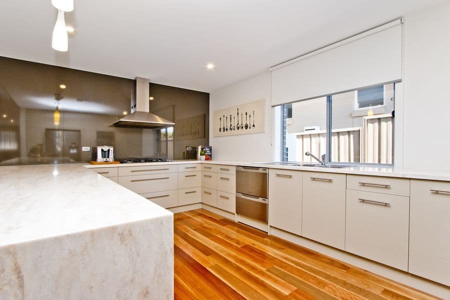 7 Stewart Street, Henley Beach SA 5022, Henley Beach - Thumbnail 3