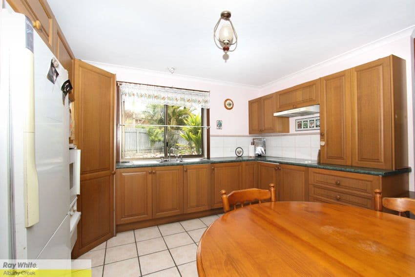 15 Saraband Drive, EATONS HILL QLD 4037, Eatons Hill - Thumbnail 4