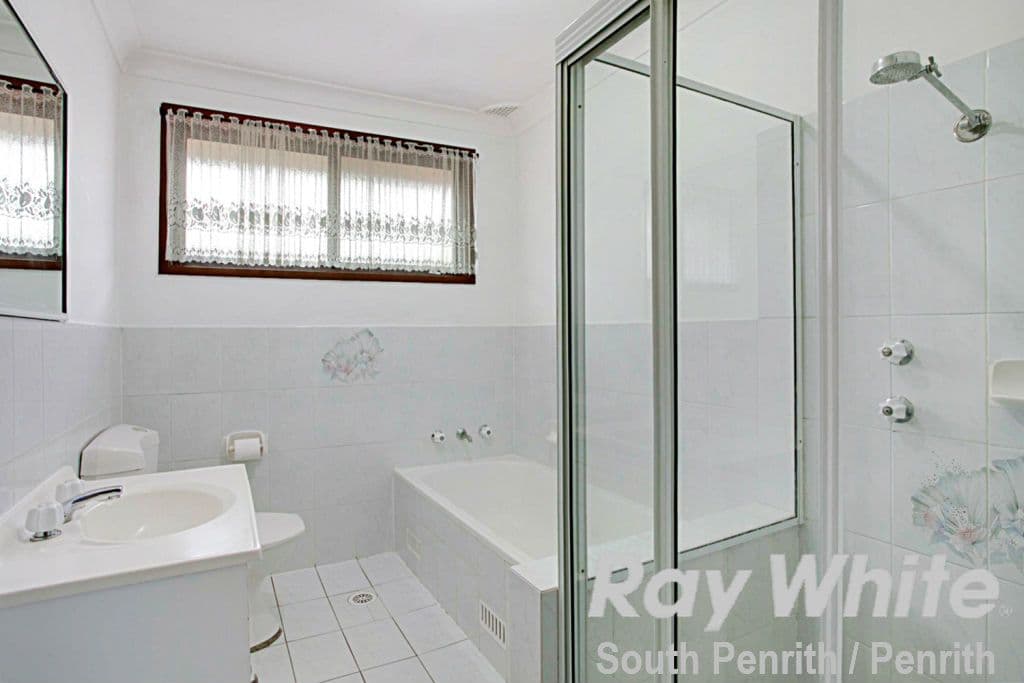 17 Samuel Foster Drive, South Penrith NSW 2750, South Penrith - Thumbnail 8
