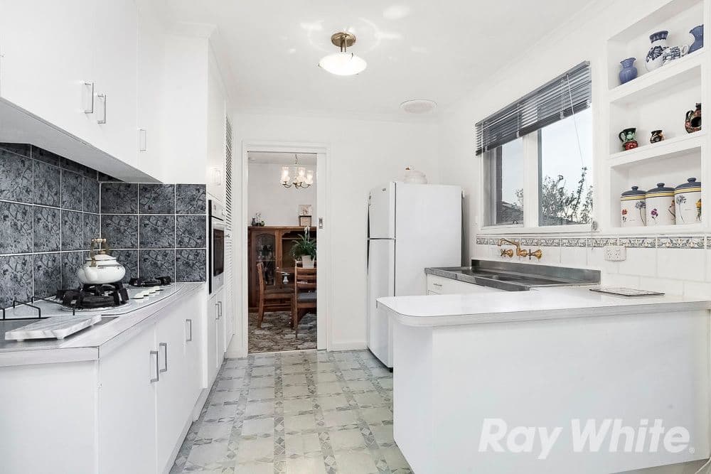 5 Stratford Court, Mulgrave VIC 3170, Mulgrave - Thumbnail 2