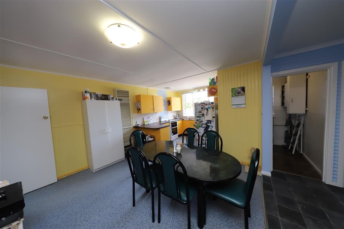 93 Lynch Street, Adelong NSW 2729, Adelong - Thumbnail 4