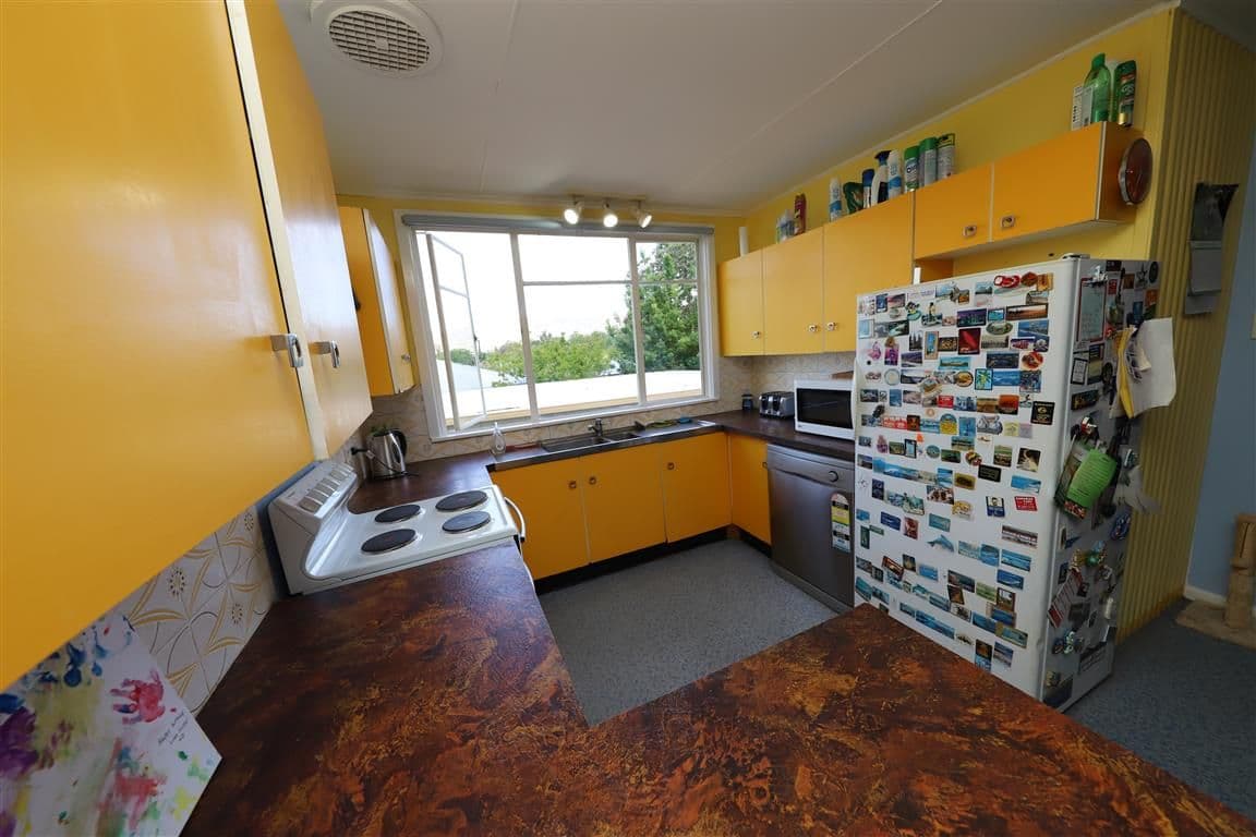 93 Lynch Street, Adelong NSW 2729, Adelong - Thumbnail 5