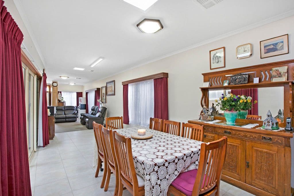 5 Marinna Court, West Lakes SA 5021, West Lakes - Thumbnail 3