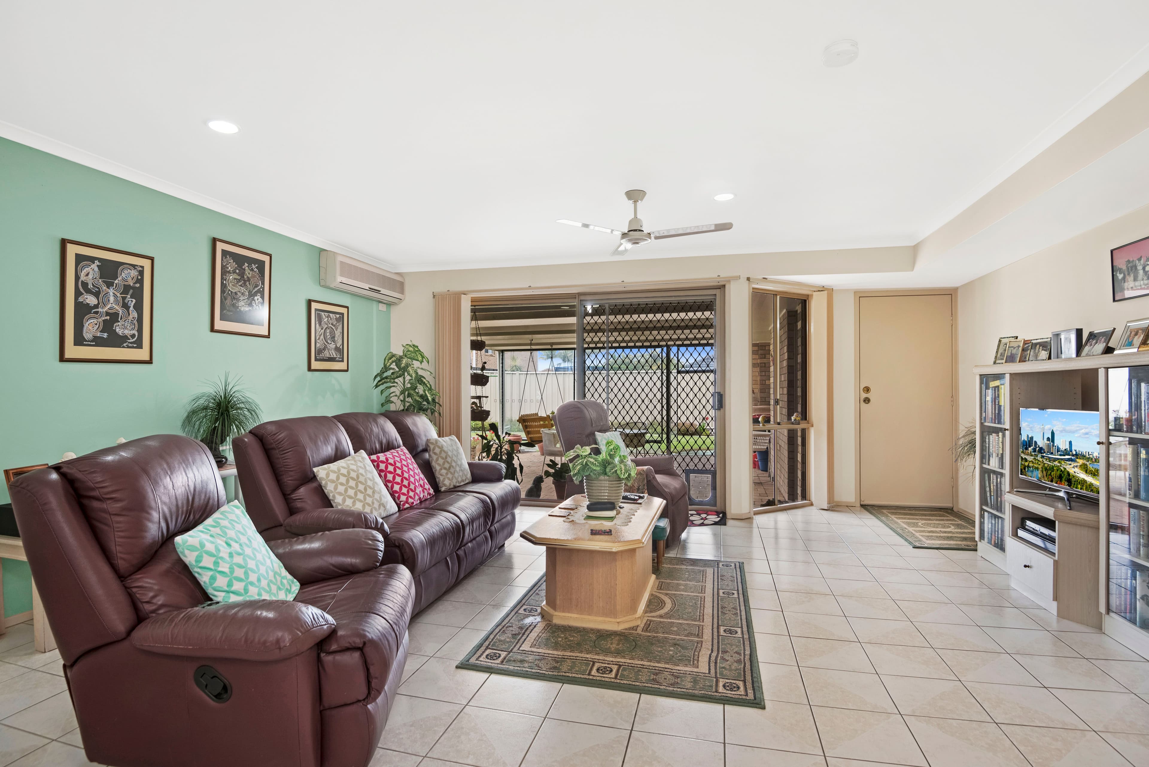 297 Darlington Drive, Banora Point - Thumbnail 4