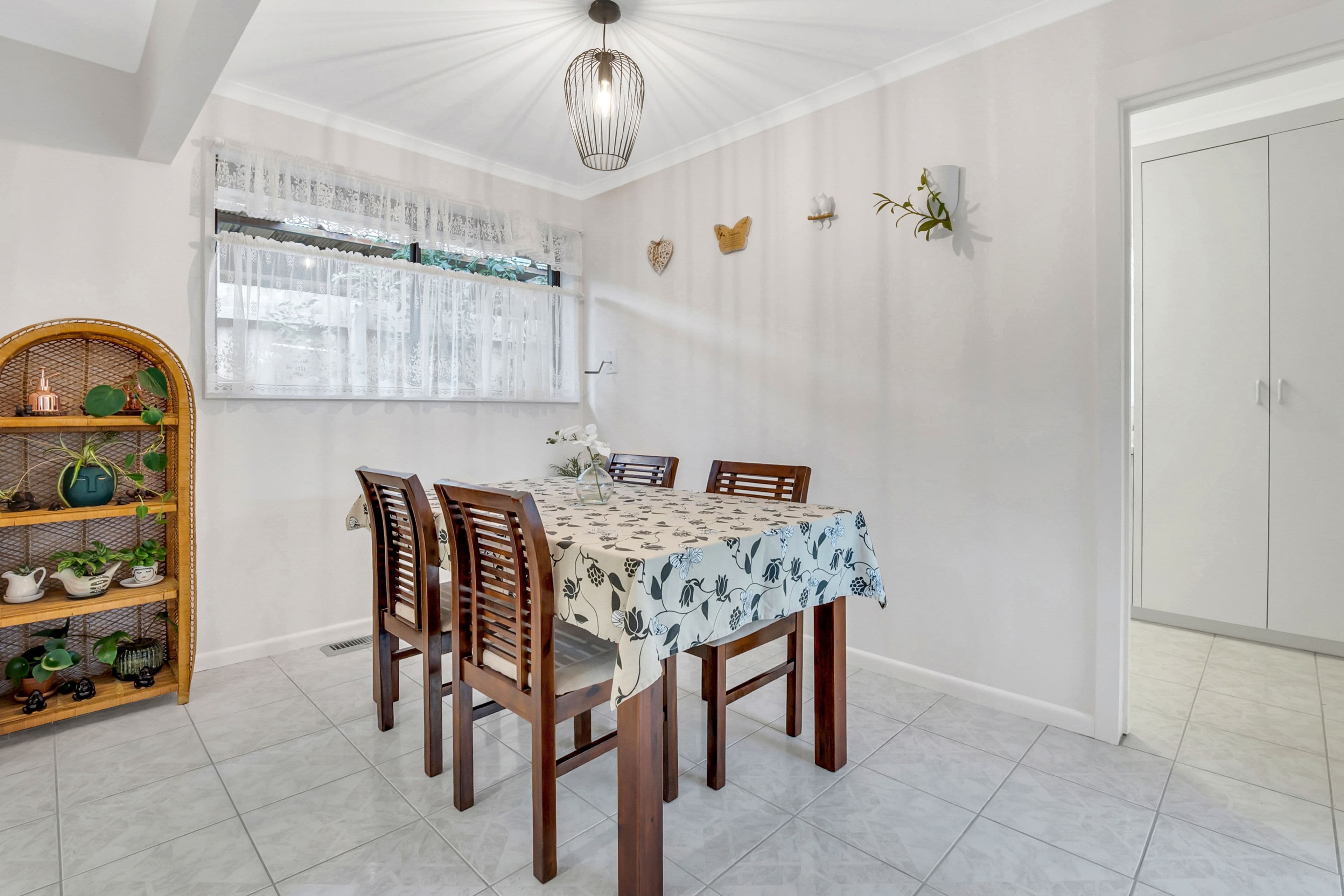 72 Wattleglen Street, Craigieburn VIC 3064, Craigieburn - Thumbnail 7