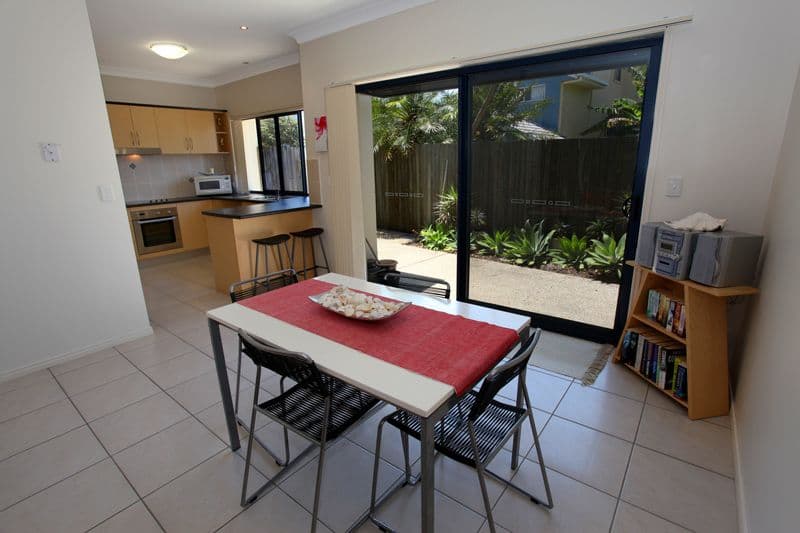 238 Broadwater Avenue West, MAROOCHYDORE QLD 4558, Maroochydore - Thumbnail 3