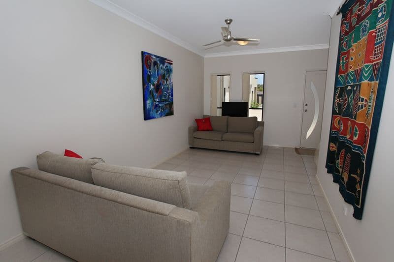 238 Broadwater Avenue West, MAROOCHYDORE QLD 4558, Maroochydore - Thumbnail 4