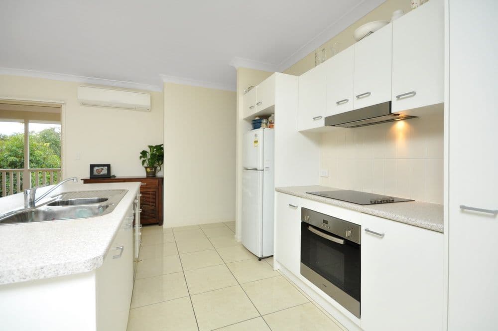 61 Emerald Crescent, SPRINGFIELD QLD 4300, Springfield - Thumbnail 4