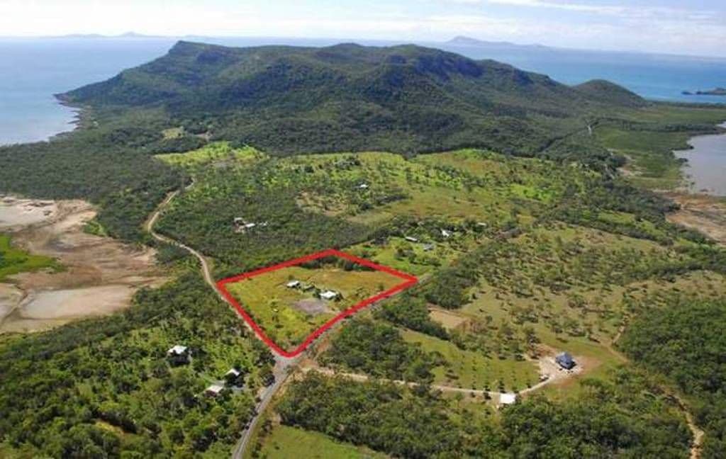 591 Cape Hillsborough Road, CAPE HILLSBOROUGH QLD 4740, Cape Hillsborough - Thumbnail 2