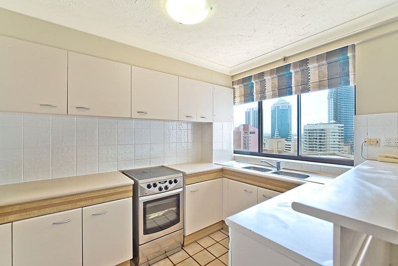 18 Hanlan Street, SURFERS PARADISE QLD 4217, Surfers Paradise - Thumbnail 5