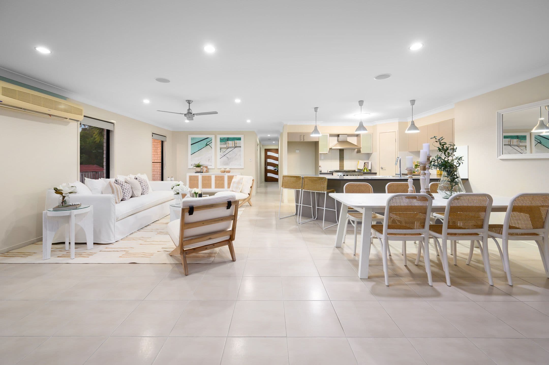 9 Inman Court, Pacific Pines QLD 4211, Pacific Pines - Thumbnail 2