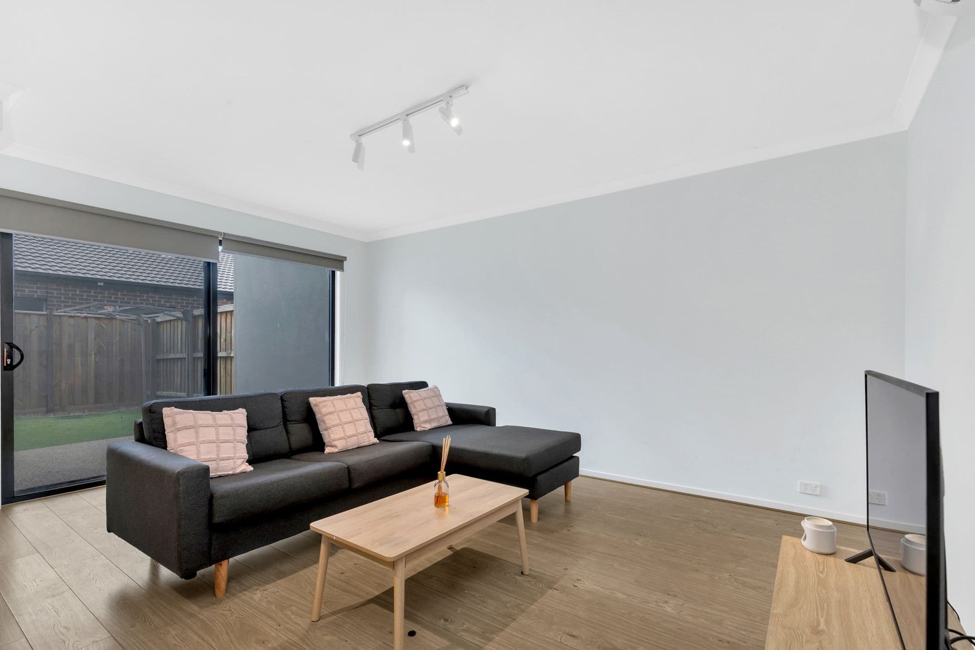 23 Wedgebill Circuit, Werribee VIC 3030, Werribee - Thumbnail 3