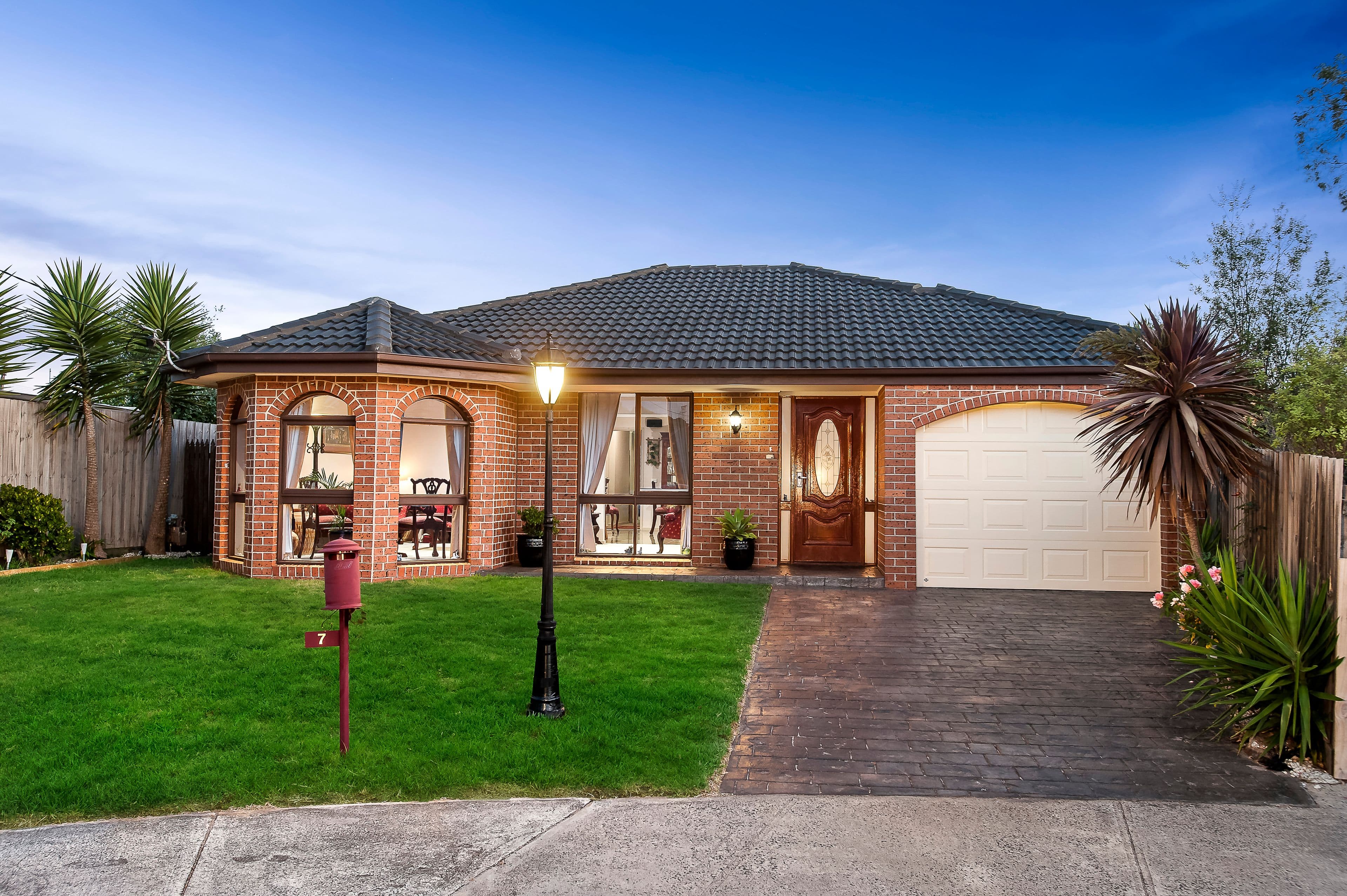7 Barwon Court, Clayton South VIC 3169, Clayton South - Image 1