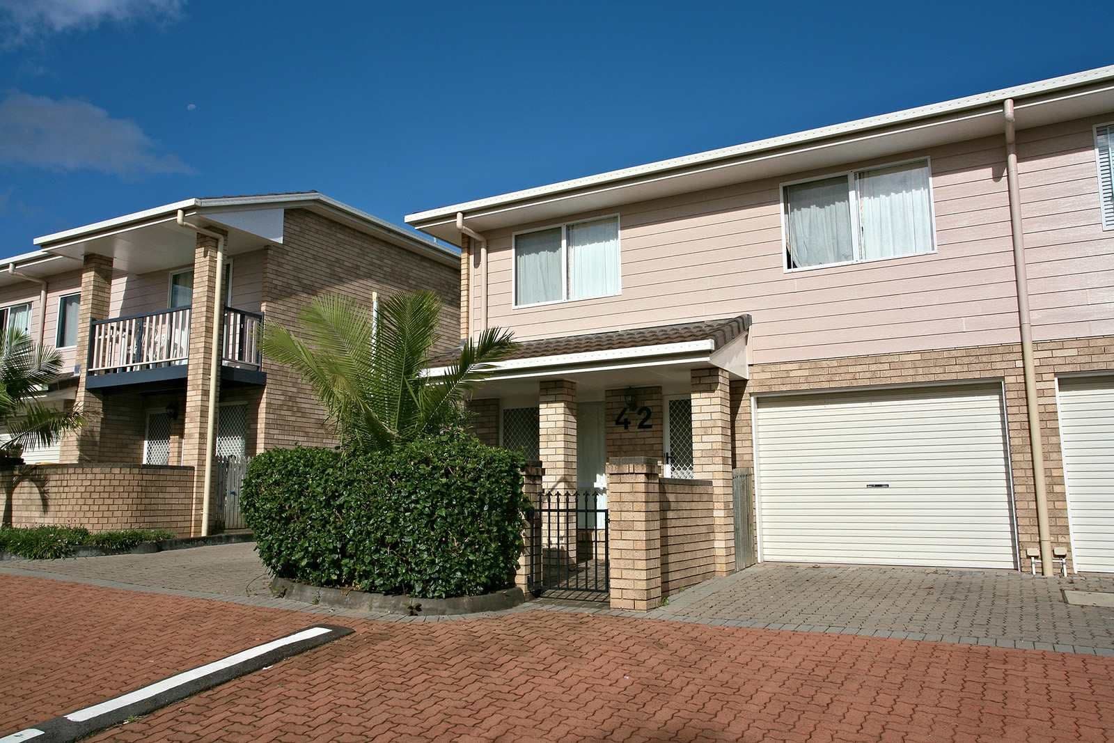 16 Arcadia Street, EIGHT MILE PLAINS QLD 4113, Eight Mile Plains - Image 1