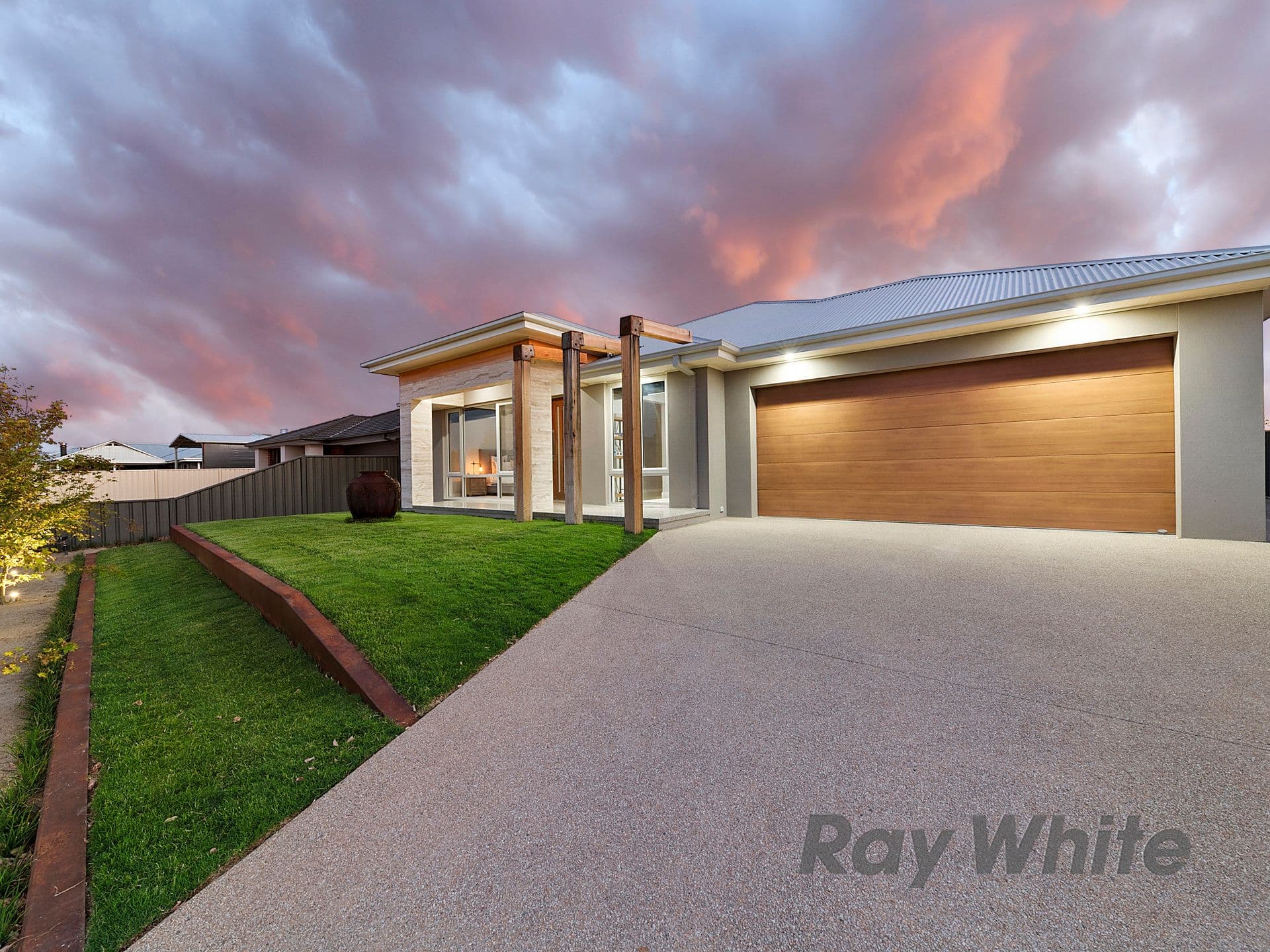 12 Sir Edward Drive, Benalla VIC 3672, Benalla - Thumbnail 2