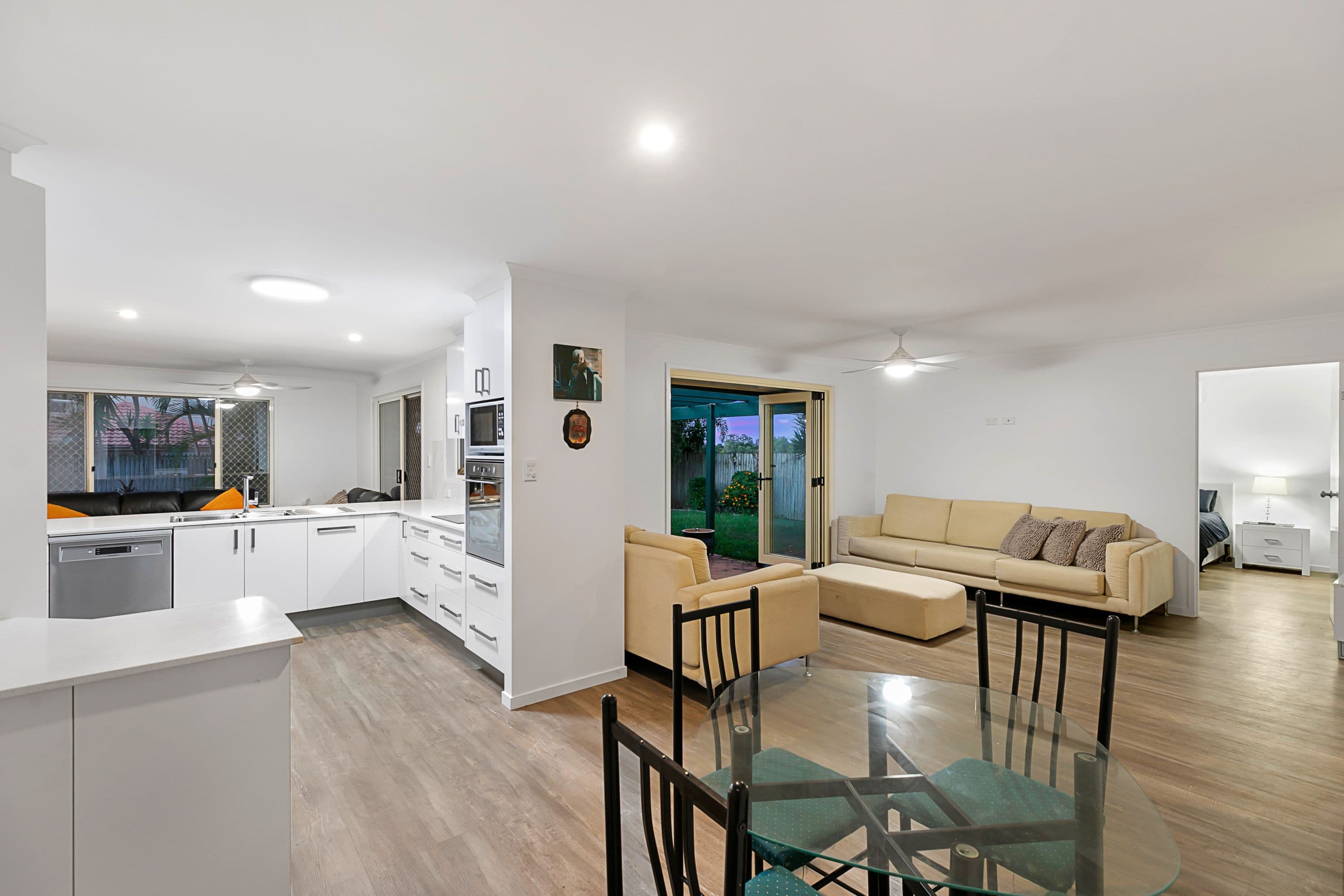 23 Leilani Drive, Birkdale QLD 4159, Birkdale - Thumbnail 2