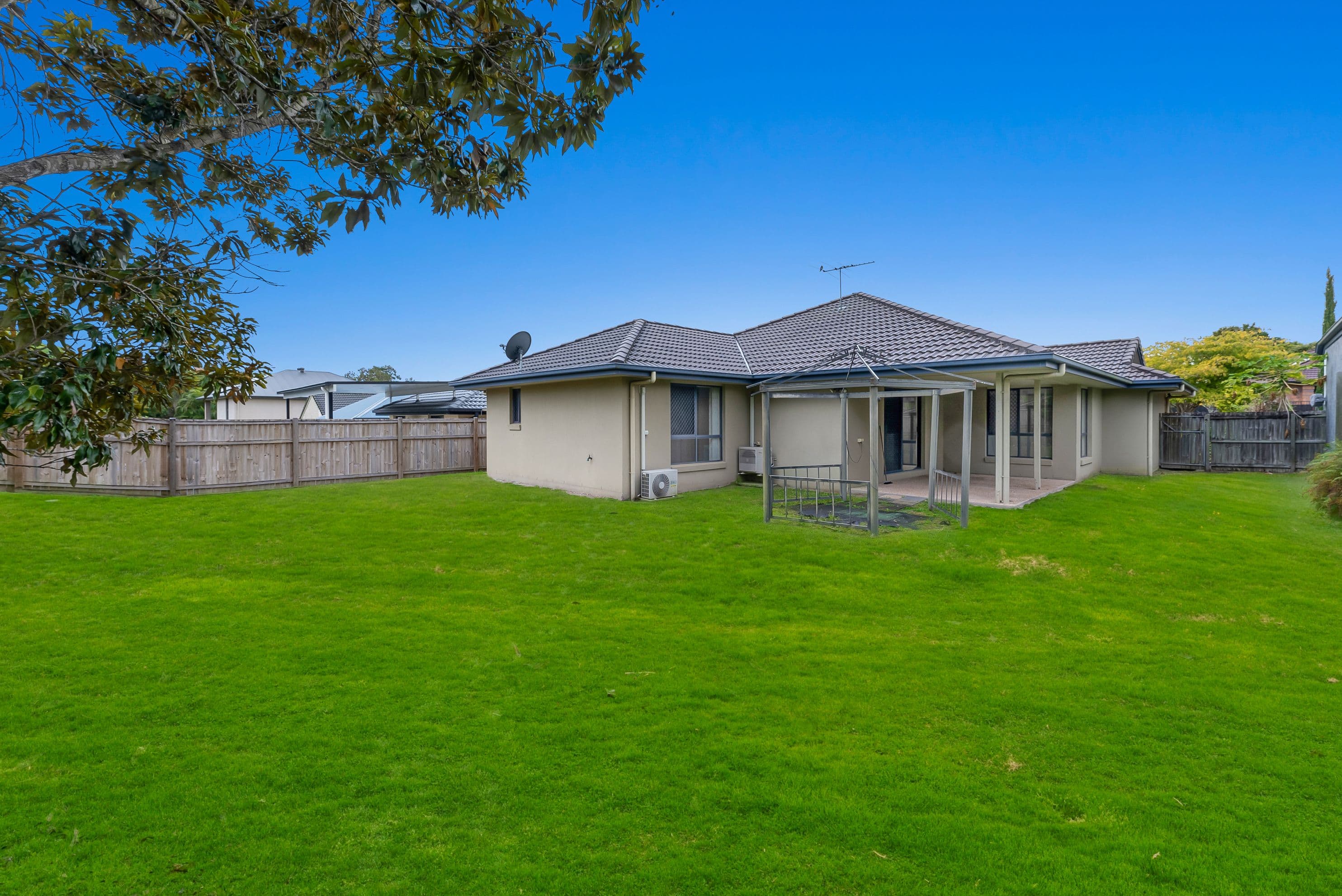 7 Barrier Street, North Lakes QLD 4509, North Lakes - Thumbnail 2