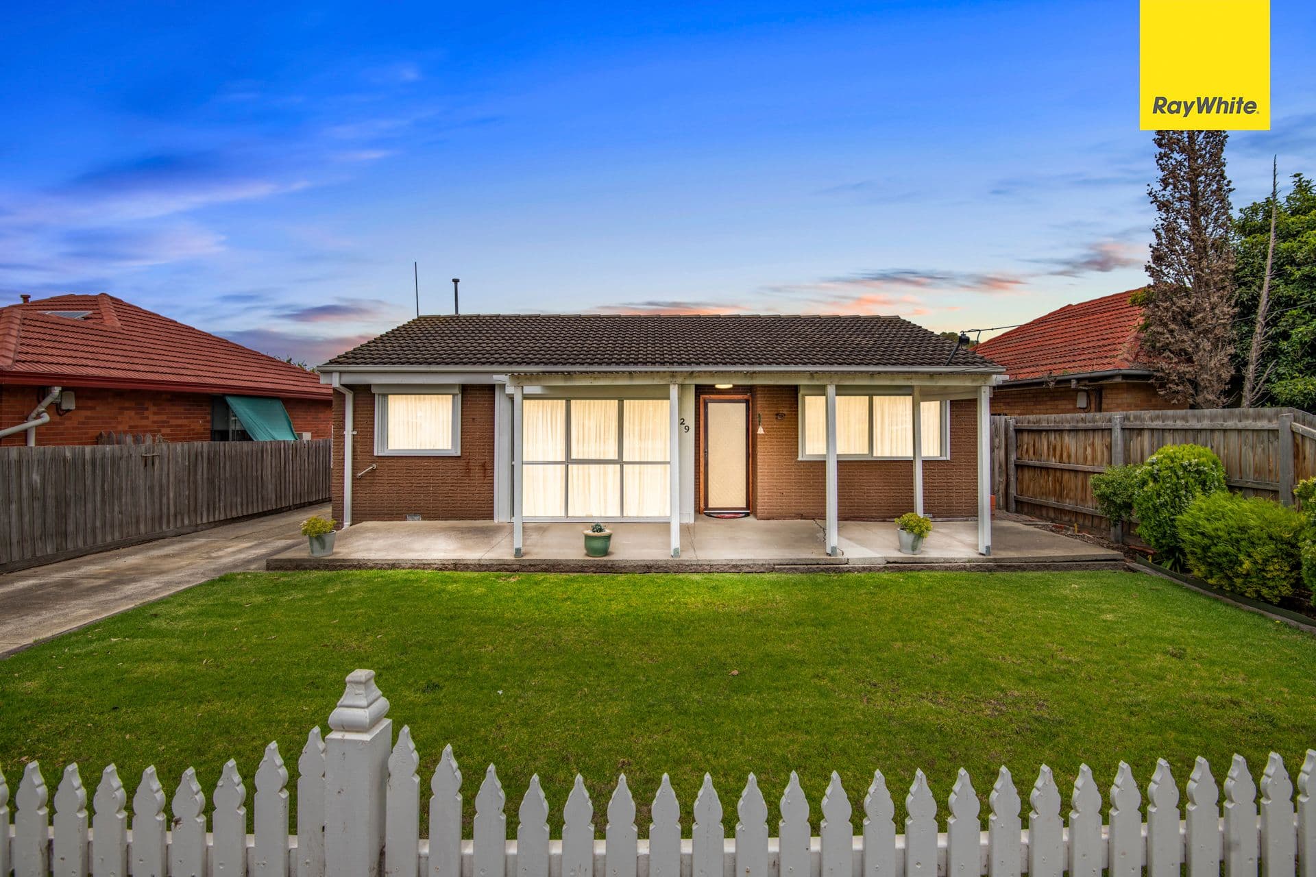29 Andrew Road, St Albans VIC 3021, St Albans - Image 1