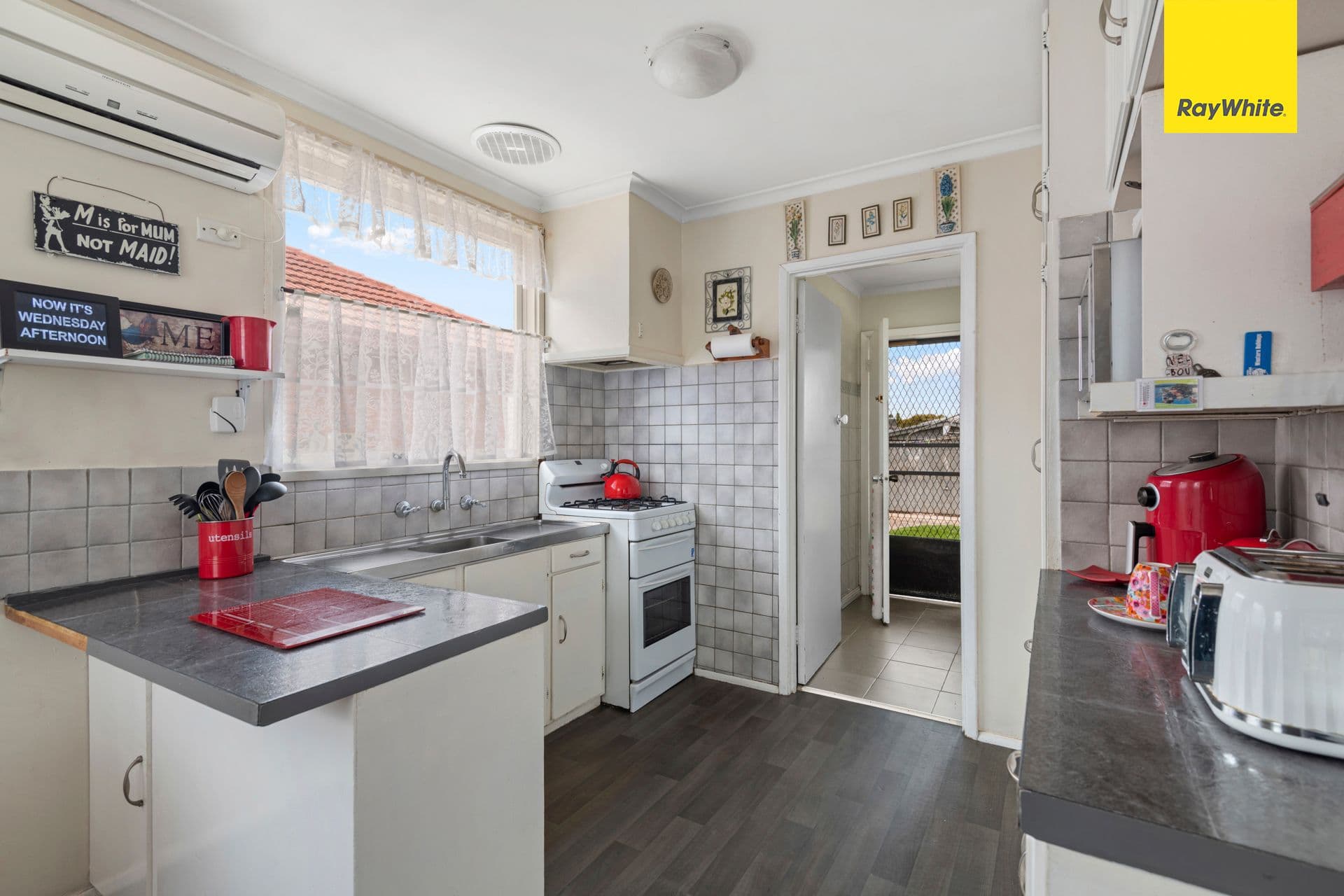 29 Andrew Road, St Albans VIC 3021, St Albans - Thumbnail 6