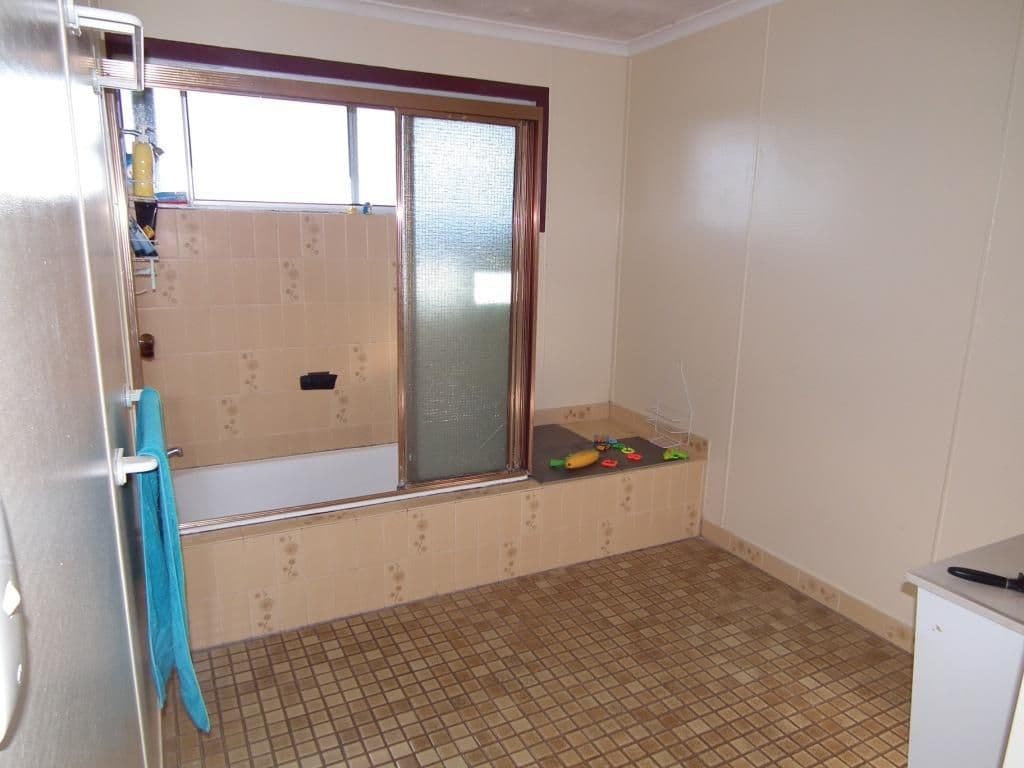 125 Steindl Street, GRANVILLE QLD 4650, Granville - Thumbnail 7