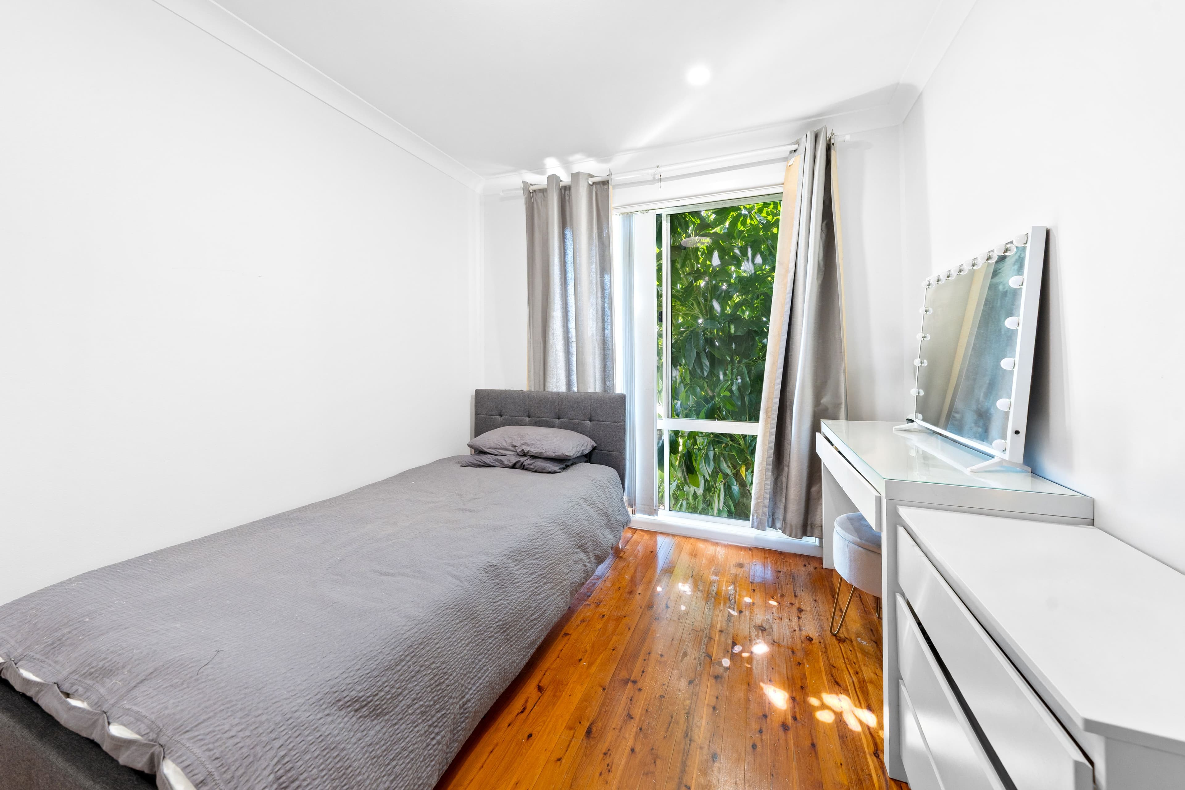 28 Dartford Street, Mount Pritchard NSW 2170, Mount Pritchard - Thumbnail 6