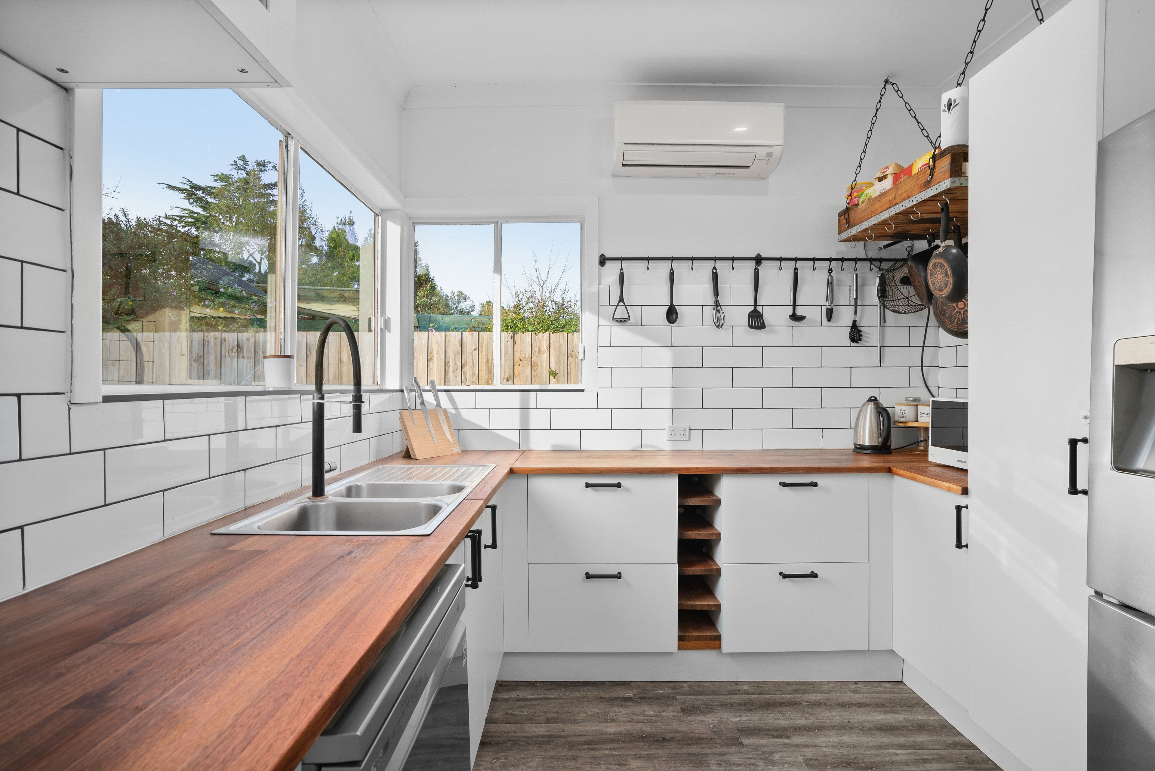 93 McClelland Avenue, Lara VIC 3212, Lara - Thumbnail 3