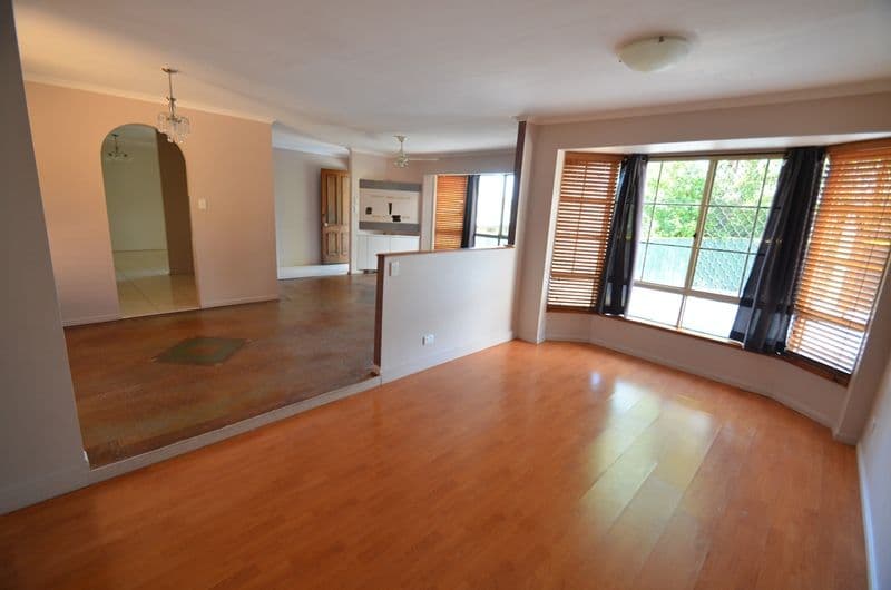 74 Open Drive, ARUNDEL QLD 4214, Arundel - Thumbnail 5