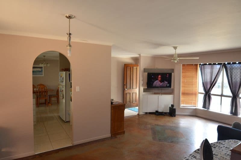 74 Open Drive, ARUNDEL QLD 4214, Arundel - Thumbnail 6