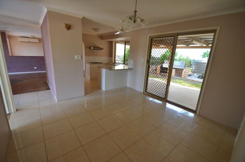 74 Open Drive, ARUNDEL QLD 4214, Arundel - Thumbnail 8