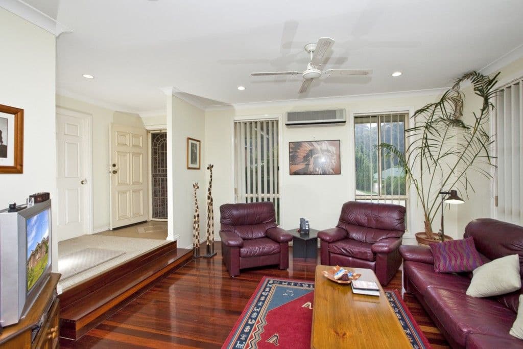 2 Calgarth Court, LAKELANDS NSW 2282, Lakelands - Thumbnail 3