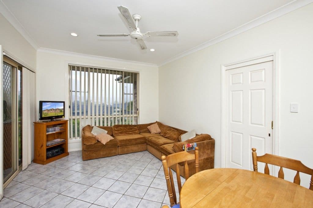 2 Calgarth Court, LAKELANDS NSW 2282, Lakelands - Thumbnail 5