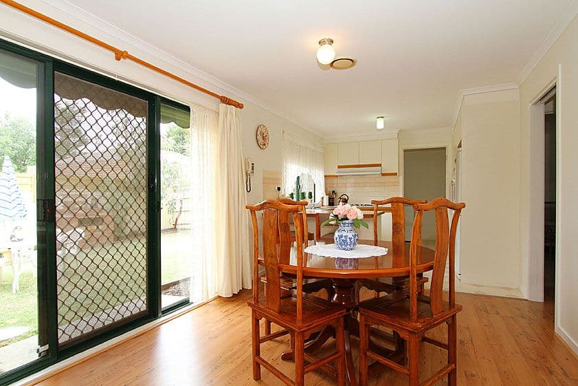 26 Allwyn Crescent, MILL PARK VIC 3082, Mill Park - Thumbnail 3