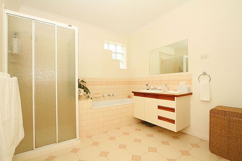 26 Allwyn Crescent, MILL PARK VIC 3082, Mill Park - Thumbnail 6