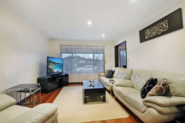 63 Broadhurst Avenue, Reservoir VIC 3073, Reservoir - Thumbnail 2