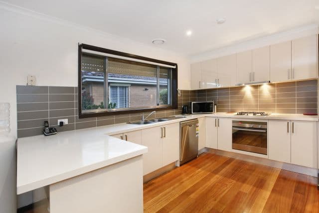 63 Broadhurst Avenue, Reservoir VIC 3073, Reservoir - Thumbnail 4