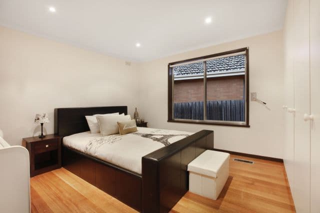 63 Broadhurst Avenue, Reservoir VIC 3073, Reservoir - Thumbnail 8