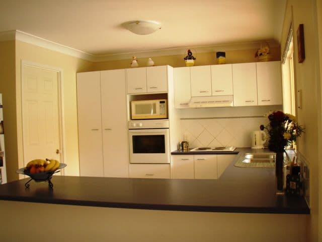 6 Hilliards Park Drive, WELLINGTON POINT QLD 4160, Wellington Point - Thumbnail 3