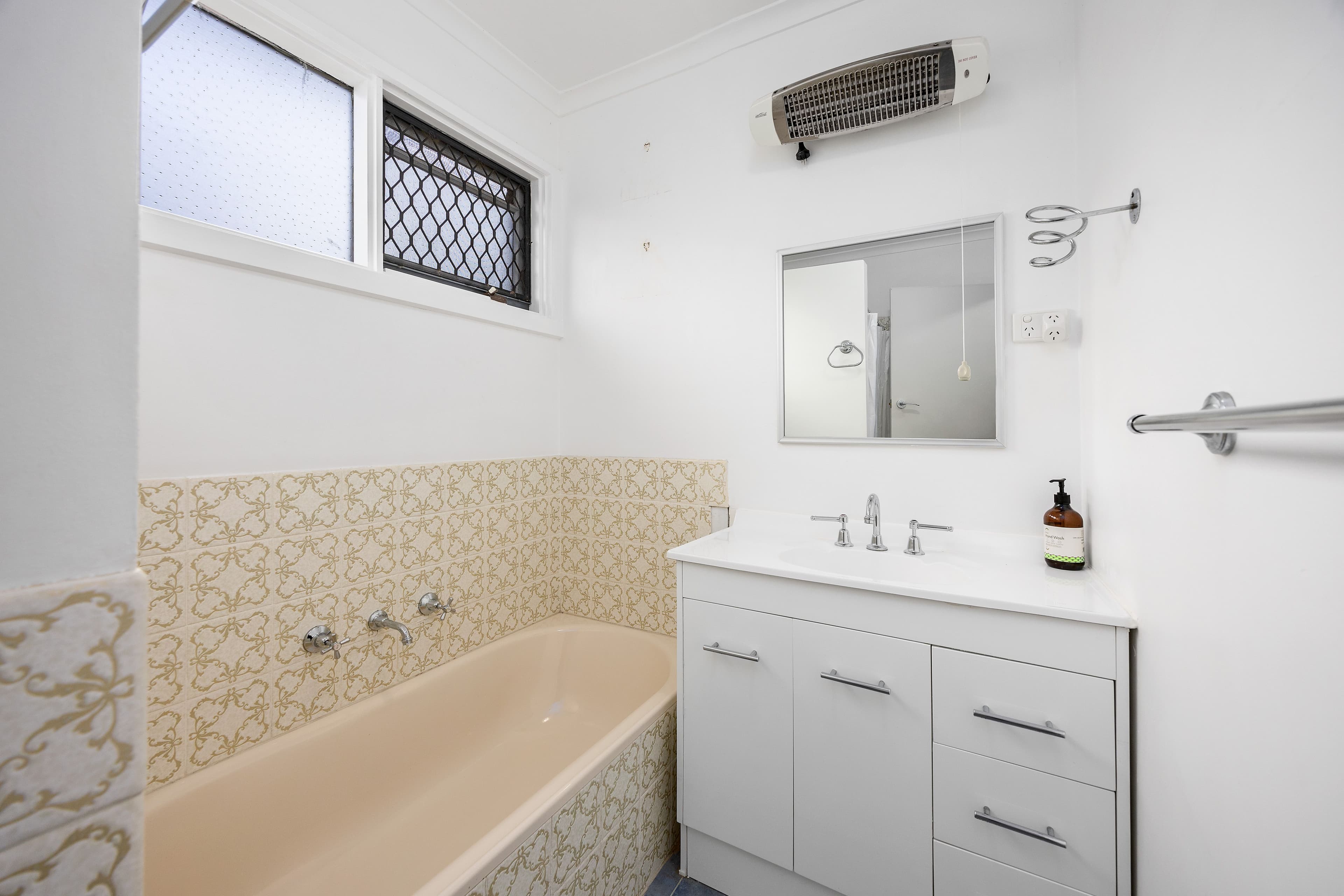 92 Seventh Avenue, Rosebud VIC 3939, Rosebud - Thumbnail 8