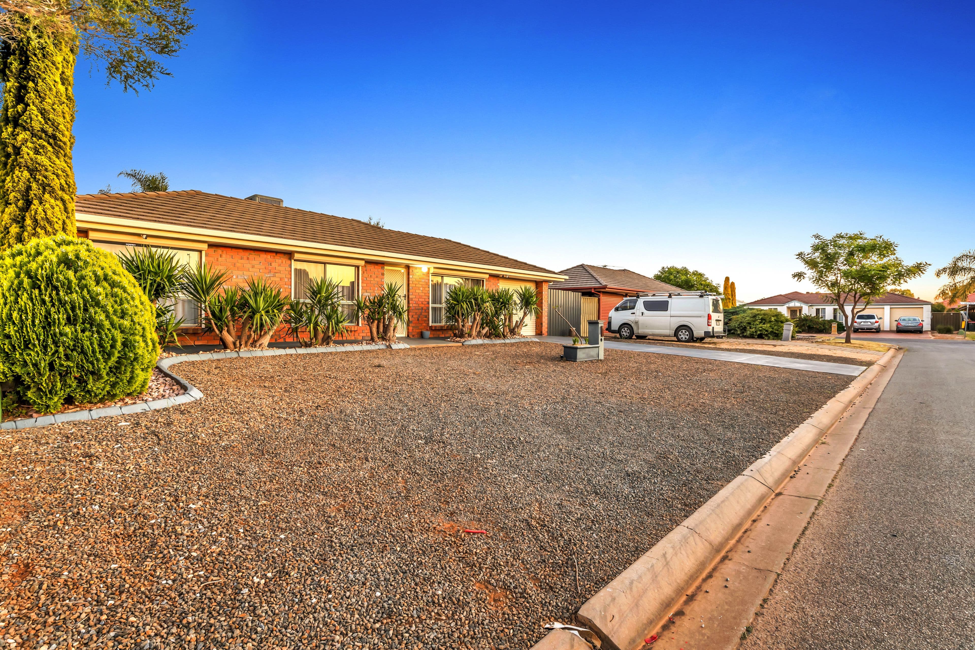 13 Pyrus Crescent, Andrews Farm SA 5114, Andrews Farm - Thumbnail 3
