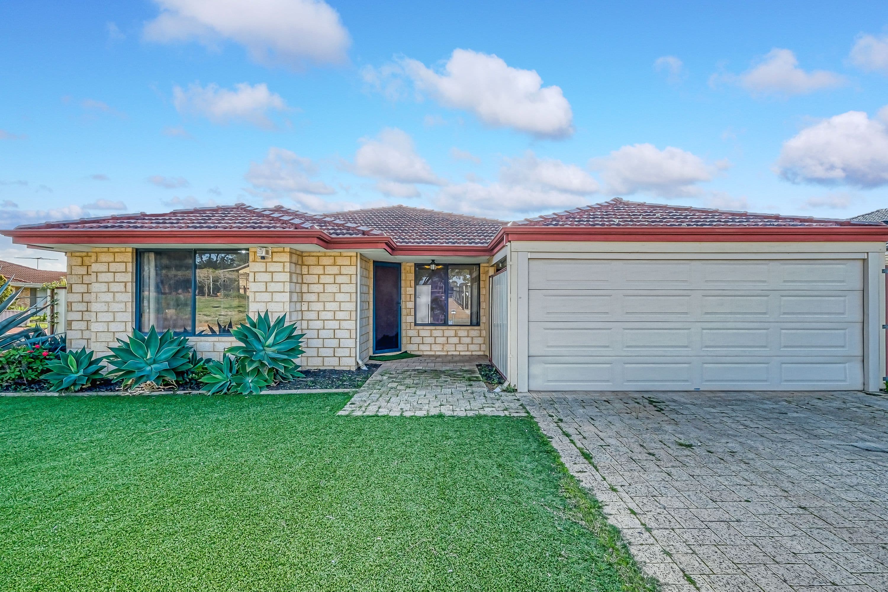 65 Daly Circle, Langford WA 6147, Langford - Thumbnail 2