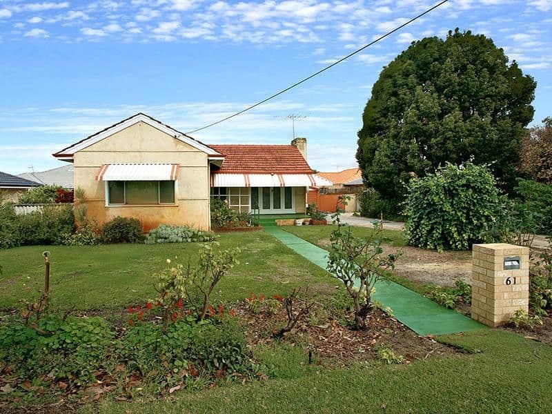 61 Henning Crescent, MANNING WA 6152, Manning - Thumbnail 2