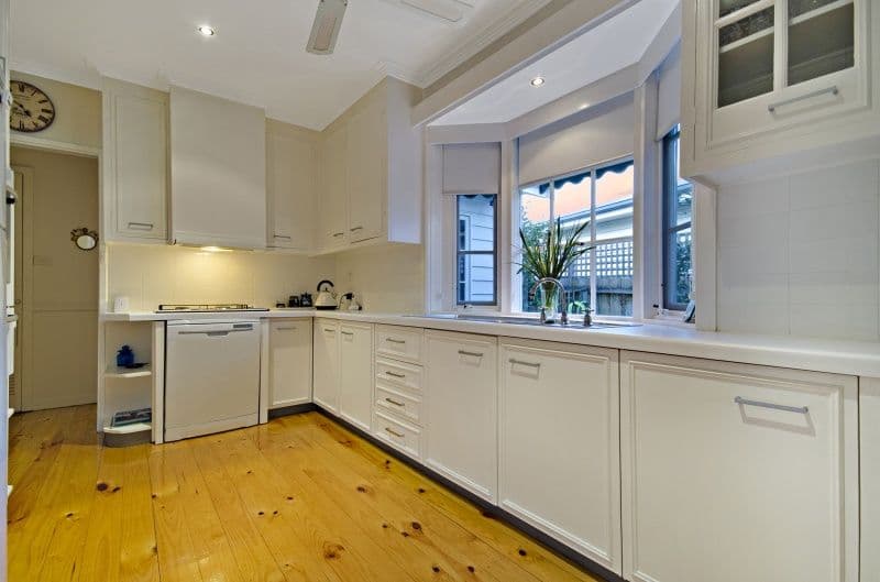 16 Vista Road, NEWTOWN VIC 3220, Newtown - Thumbnail 7