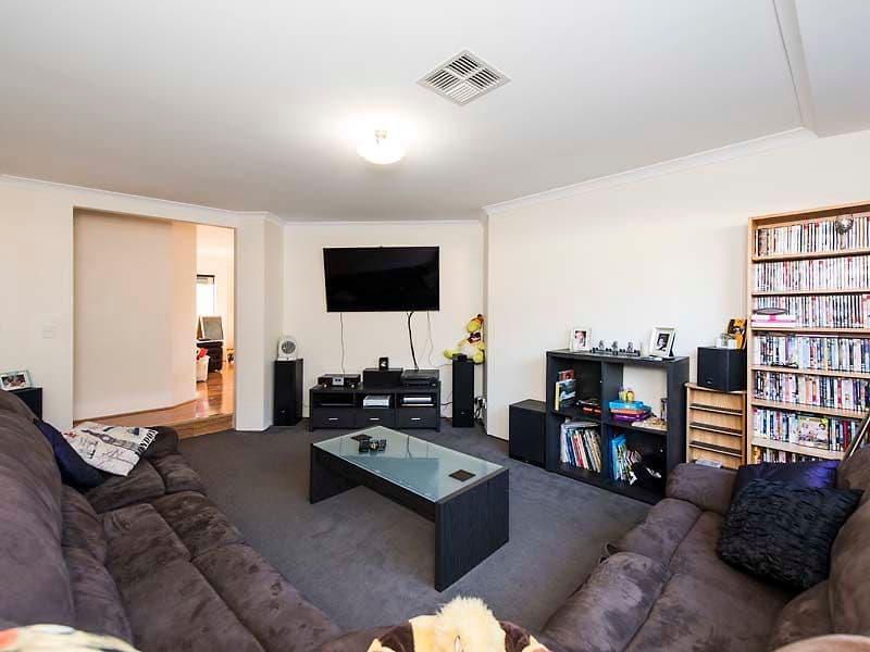15 Stilton Pass, Aveley WA 6069, Aveley - Thumbnail 4